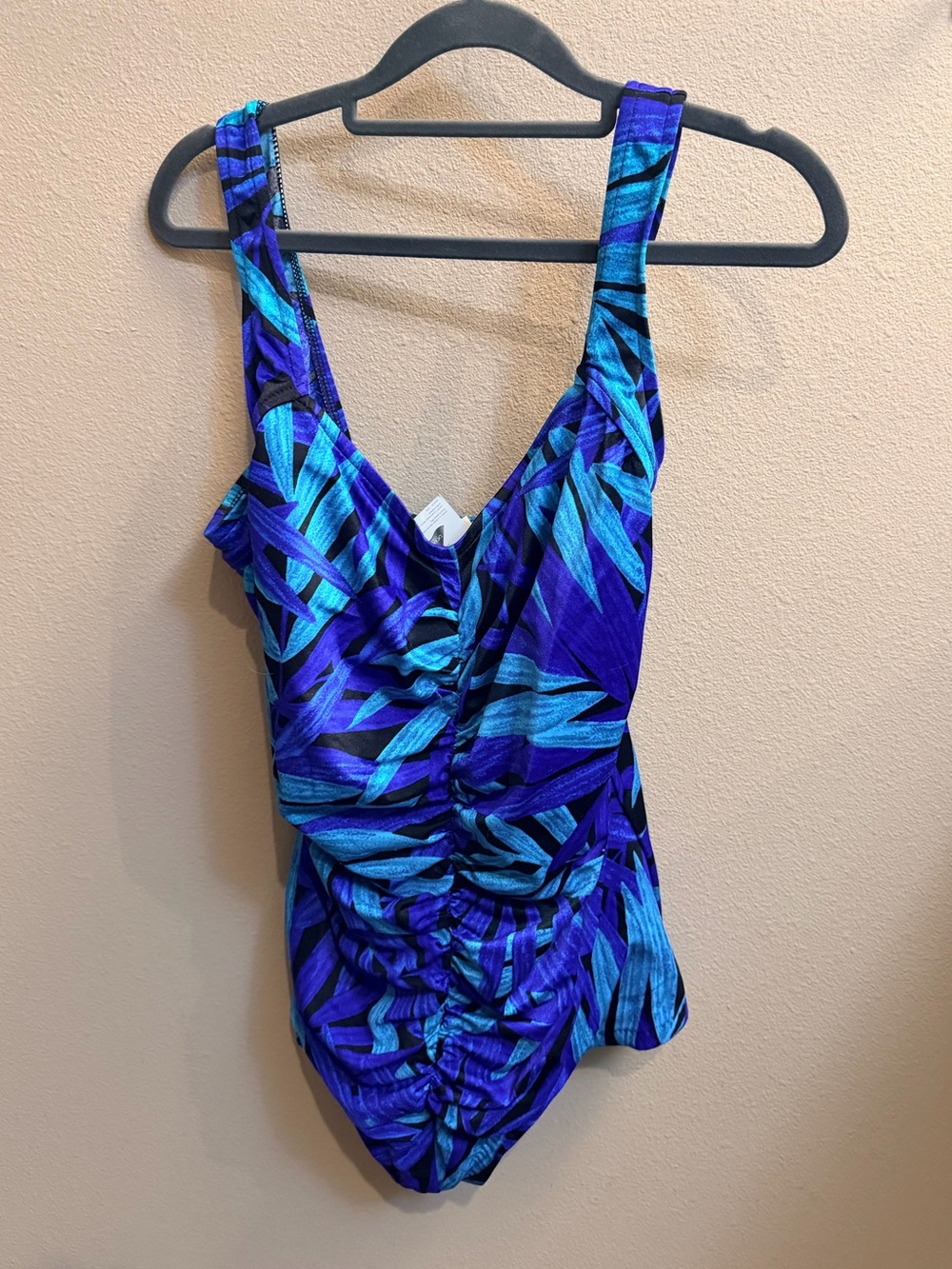 NEW! LE COVE One Piece Swimsuit Size 24W Tropical Tummy Control Ruched Purple